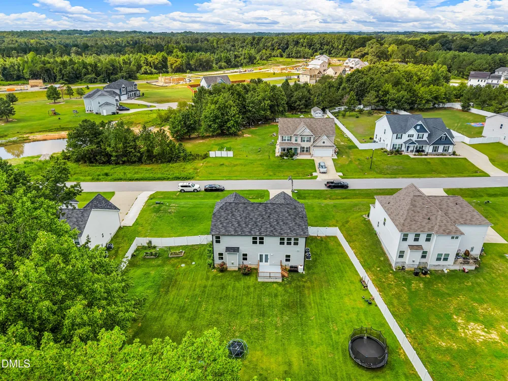 9021 River Hawk Lndg Willow Springs, NC 27592
