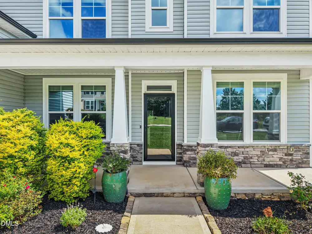 9021 River Hawk Lndg Willow Springs, NC 27592
