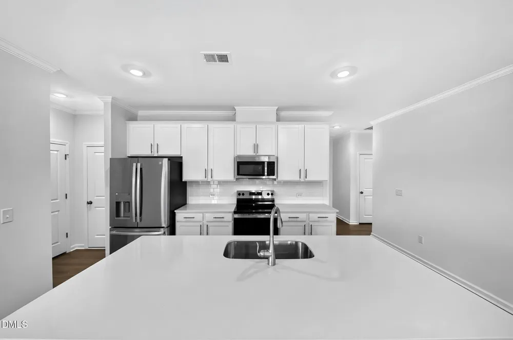 17 S Annrose Drive Pine Level, NC 27569