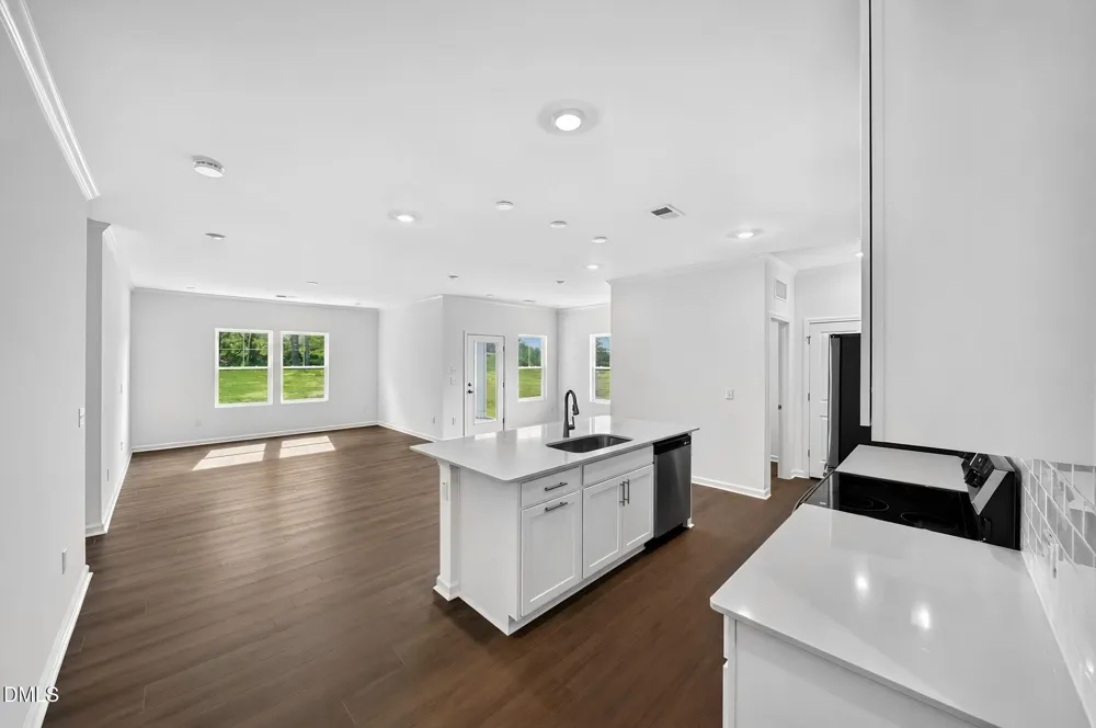 17 S Annrose Drive Pine Level, NC 27569