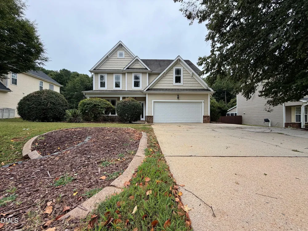 352 Collinsworth Drive Clayton, NC 27527