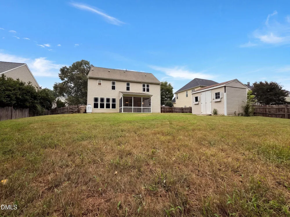 352 Collinsworth Drive Clayton, NC 27527