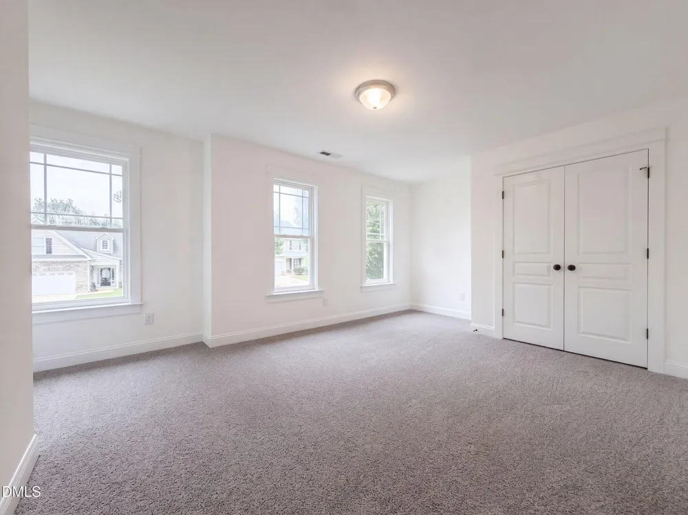 352 Collinsworth Drive Clayton, NC 27527