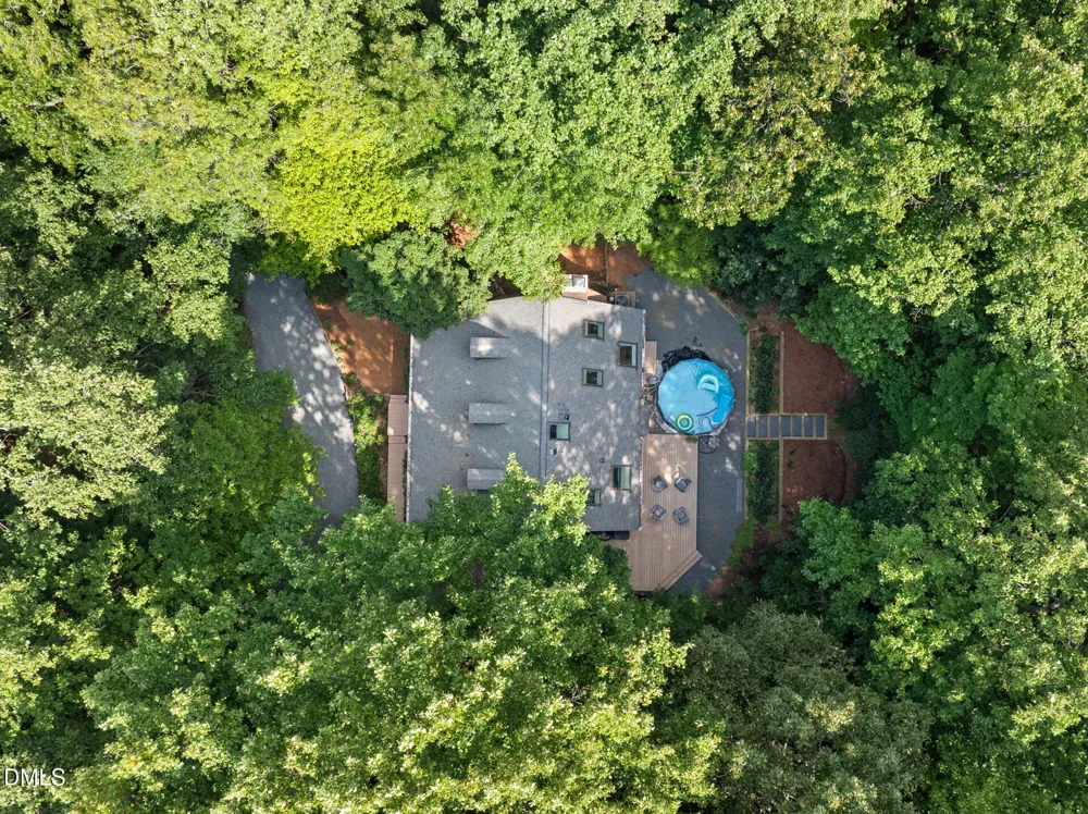 3219 Seven Springs Road Hillsborough, NC 27278