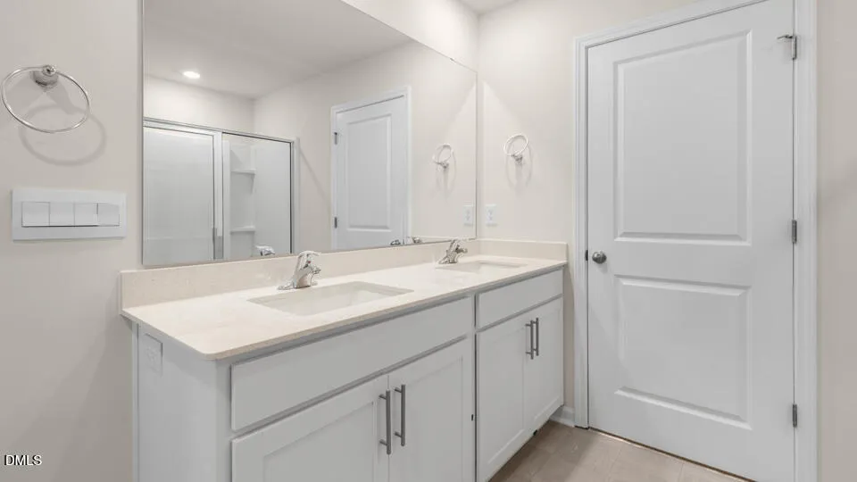 23 Cheyenne Drive Clayton, NC 27520