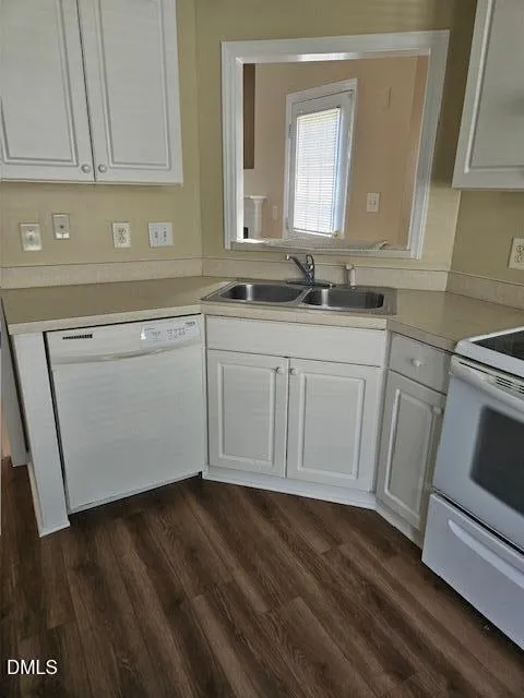 2116 Star Sapphire Drive Raleigh, NC 27610