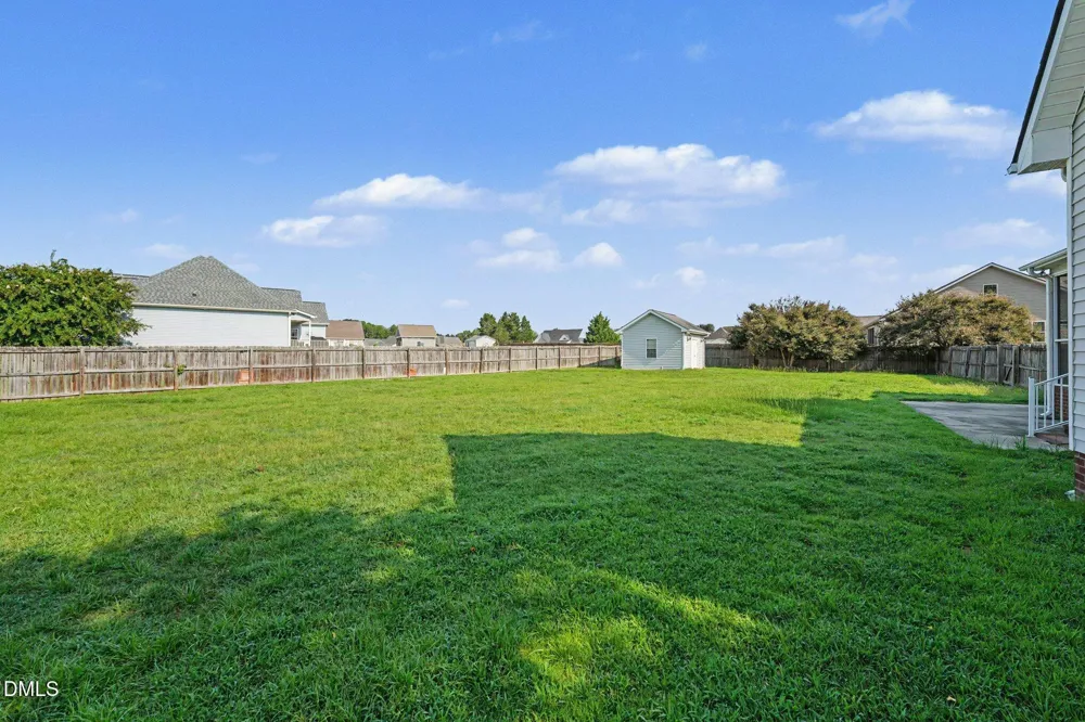 211 Prior Lane Pikeville, NC 27863