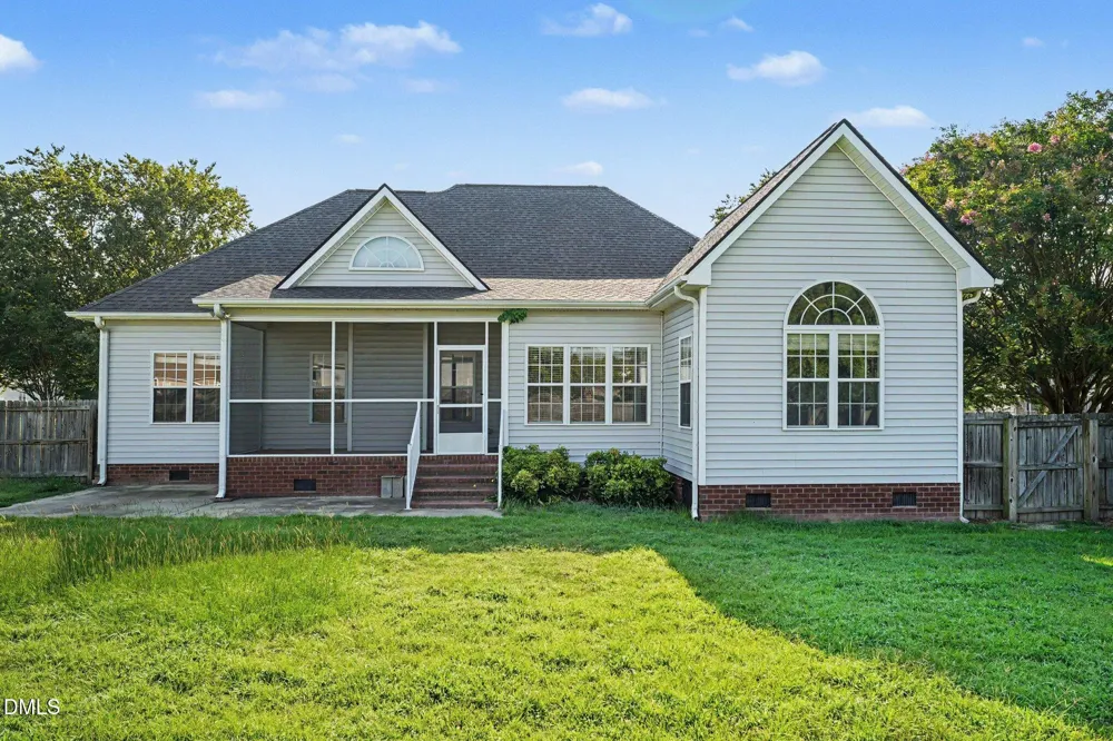 211 Prior Lane Pikeville, NC 27863