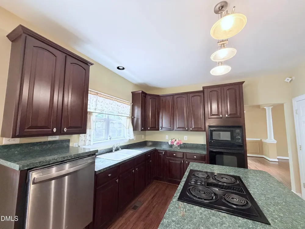 603 Harold Latta Drive Hillsborough, NC 27278