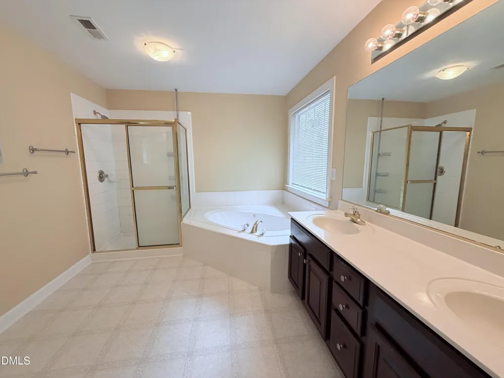 603 Harold Latta Drive Hillsborough, NC 27278