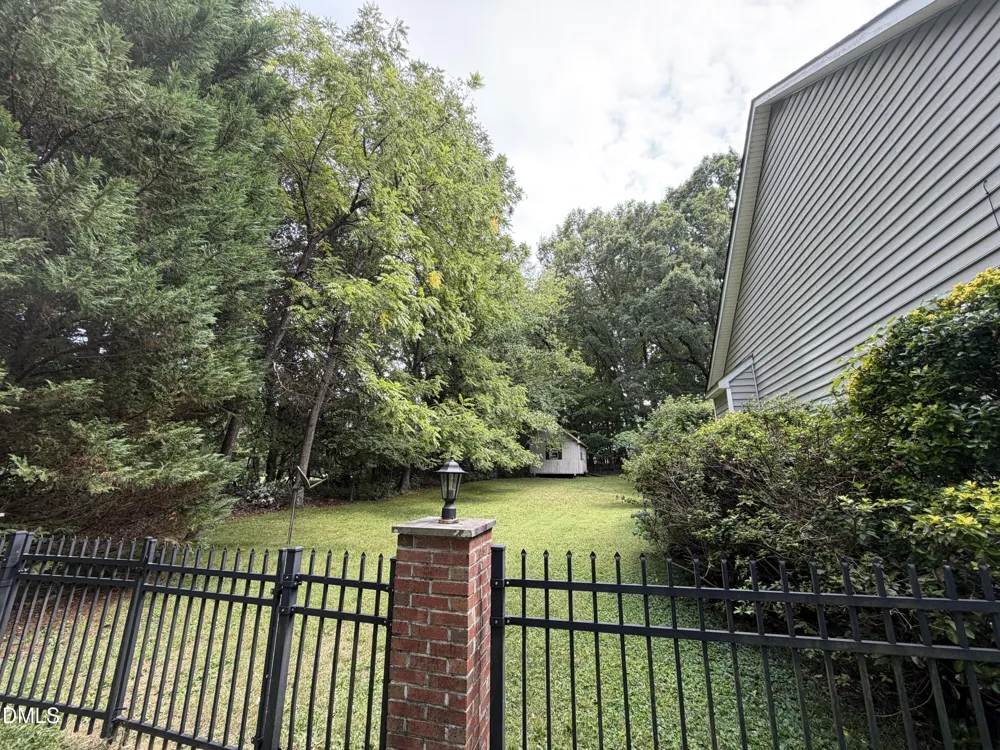 603 Harold Latta Drive Hillsborough, NC 27278