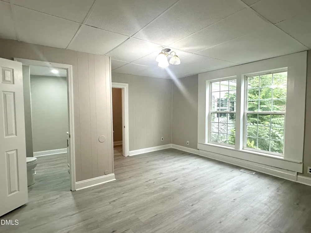 408 E Nash Street Louisburg, NC 27549