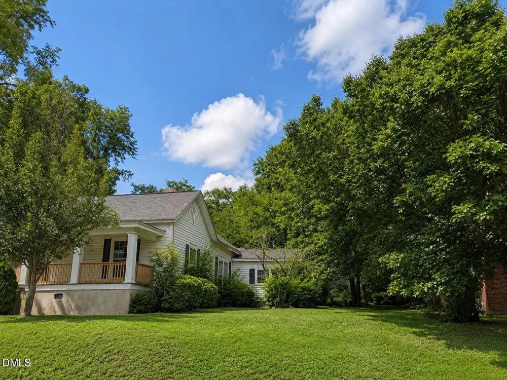 408 E Nash Street Louisburg, NC 27549