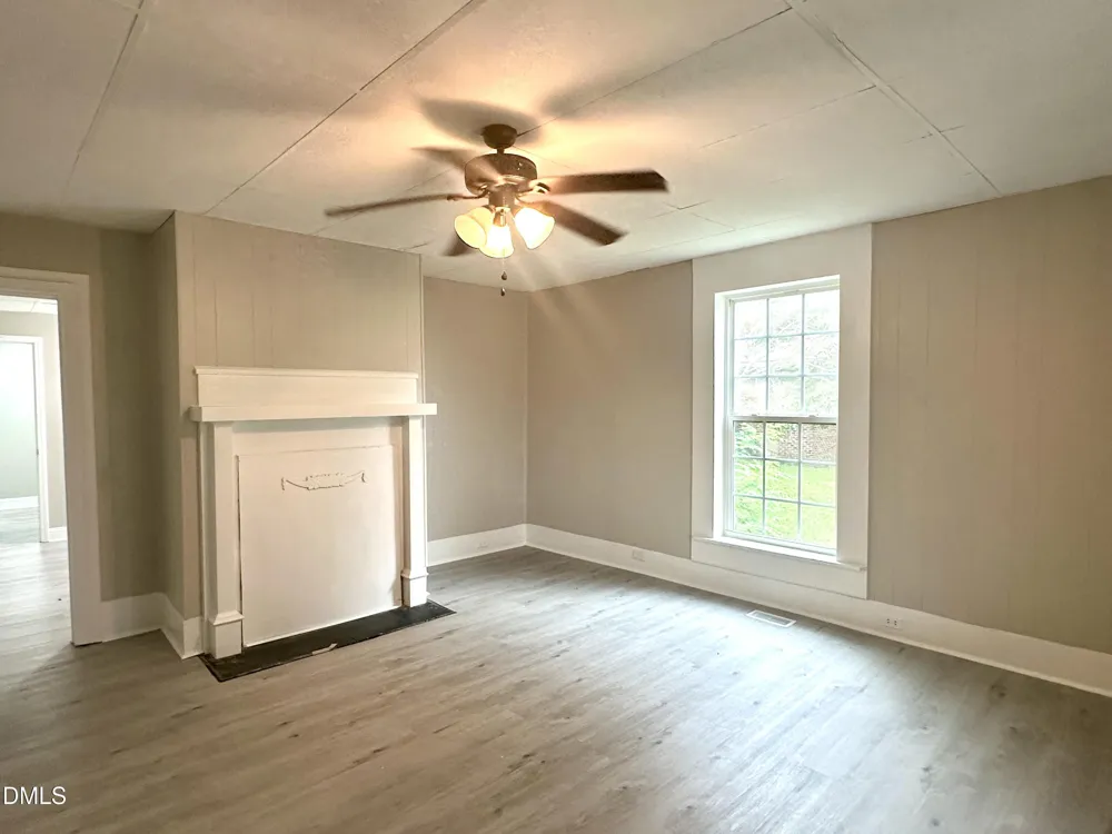 408 E Nash Street Louisburg, NC 27549