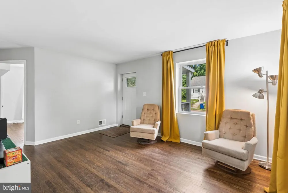 3015 GRINDON AVENUE Baltimore, MD 21214