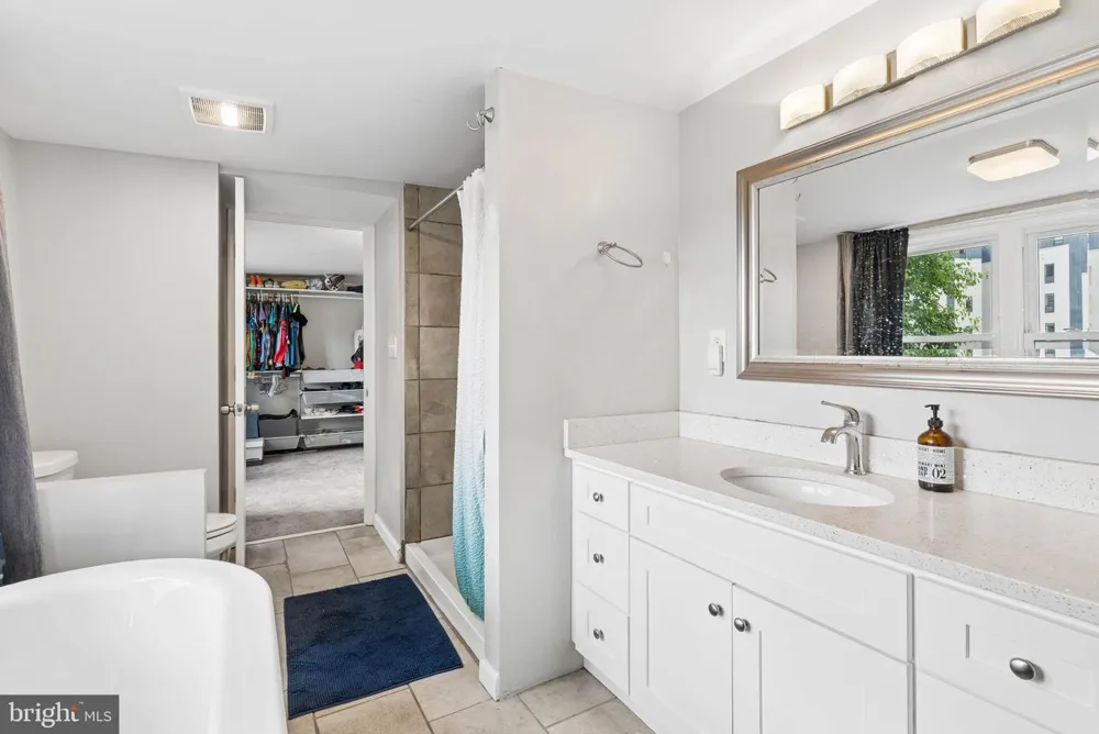 3015 GRINDON AVENUE Baltimore, MD 21214