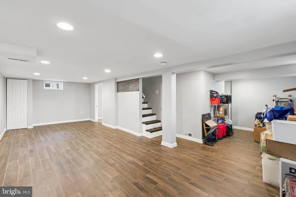 3015 GRINDON AVENUE Baltimore, MD 21214