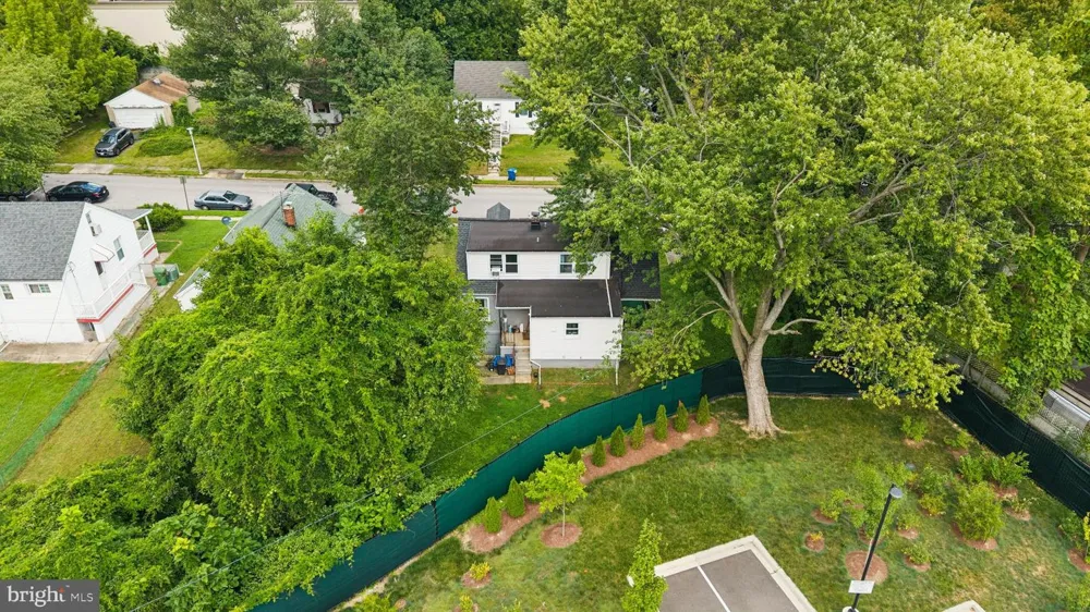 3015 GRINDON AVENUE Baltimore, MD 21214