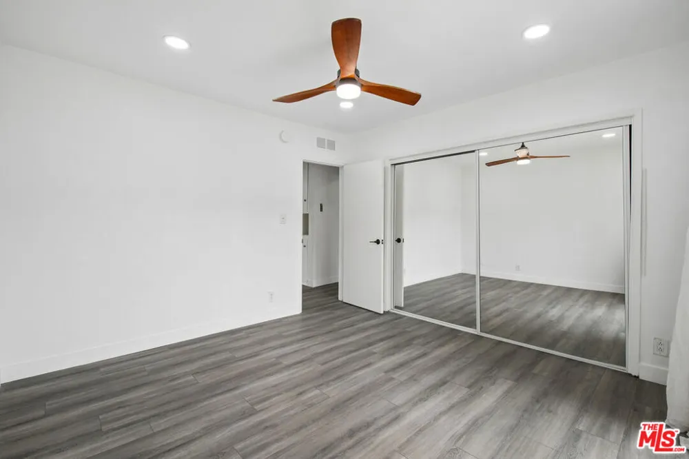 807 Alfred Street #1 Los Angeles, CA 90069