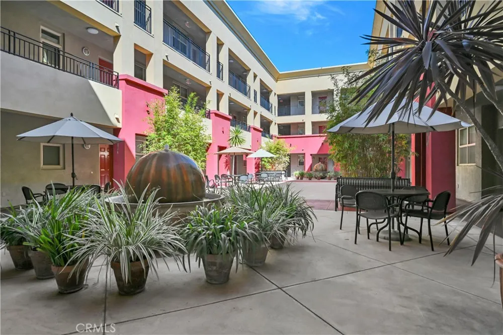 2742 Cabrillo #309 Torrance, CA 90501