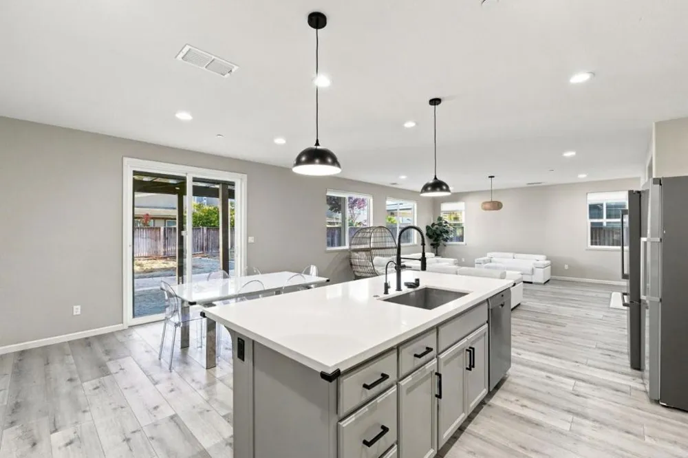 839 Dunmore Street Oakley, CA 94561