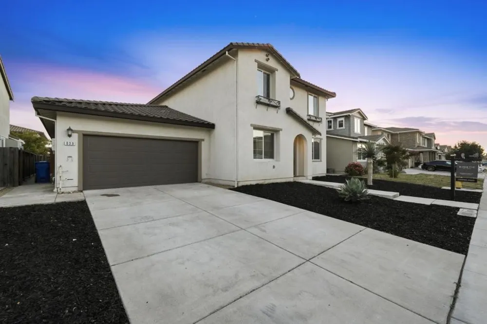 839 Dunmore Street Oakley, CA 94561