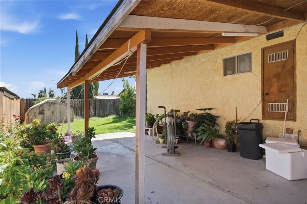 9073 Kraft Planada, CA 95365