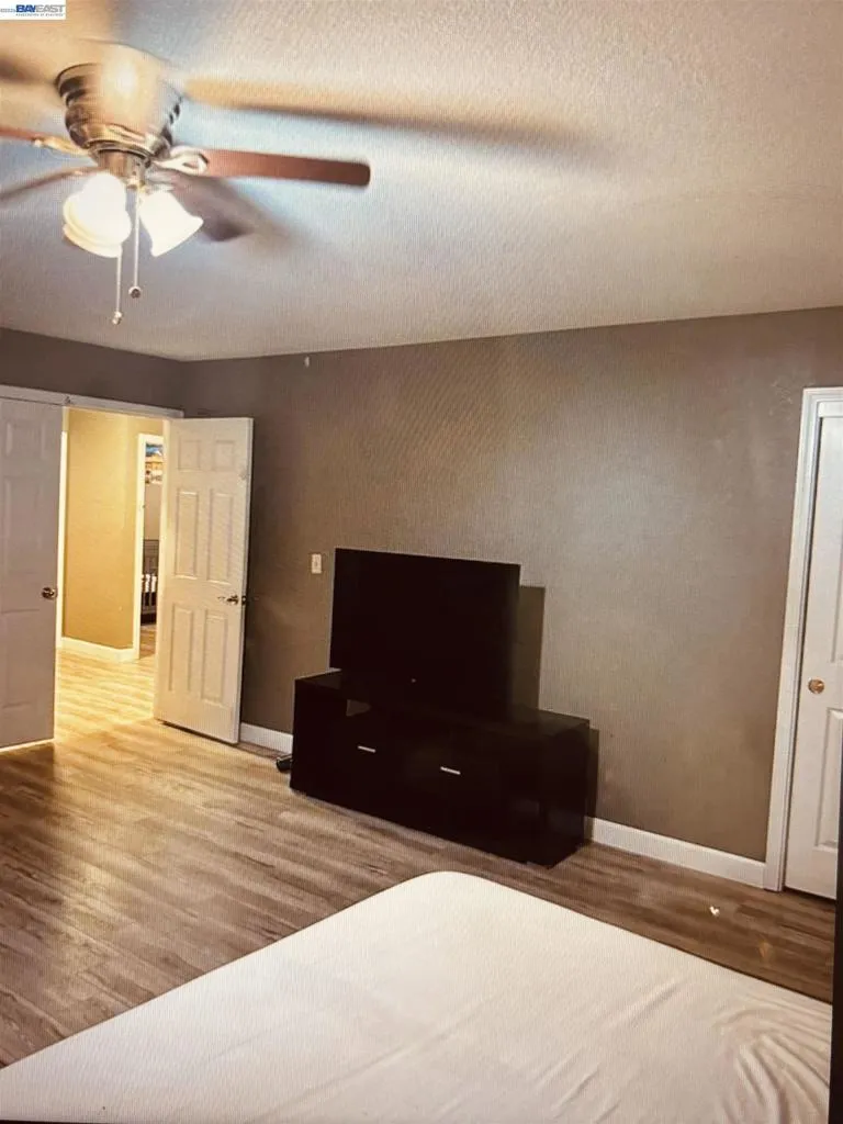 578 W 4Th St Tracy, CA 95376