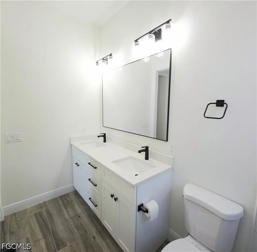 Barker Boulevard Fort Myers, FL 33916