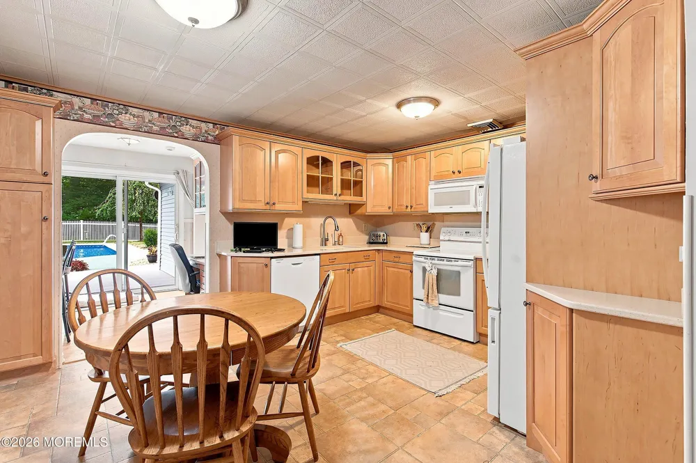 303 Florence Road Middletown, NJ 07748