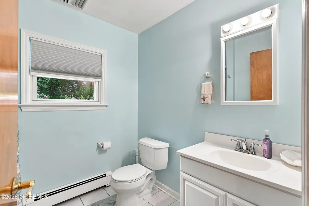 303 Florence Road Middletown, NJ 07748