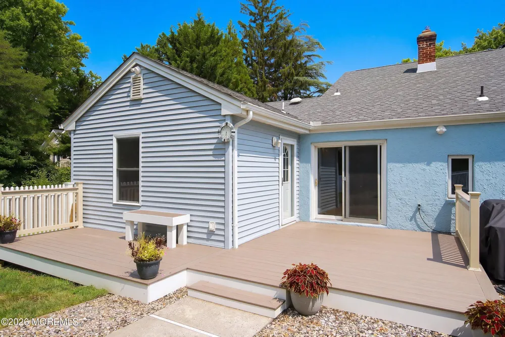 303 Florence Road Middletown, NJ 07748