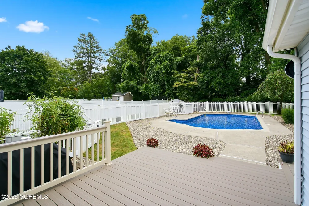 303 Florence Road Middletown, NJ 07748