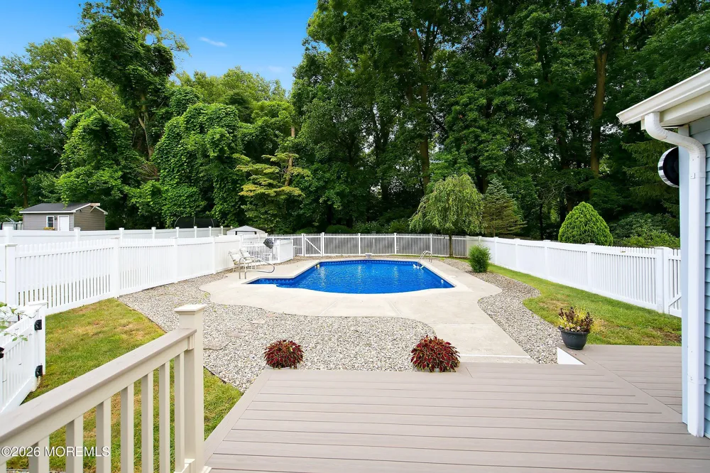 303 Florence Road Middletown, NJ 07748