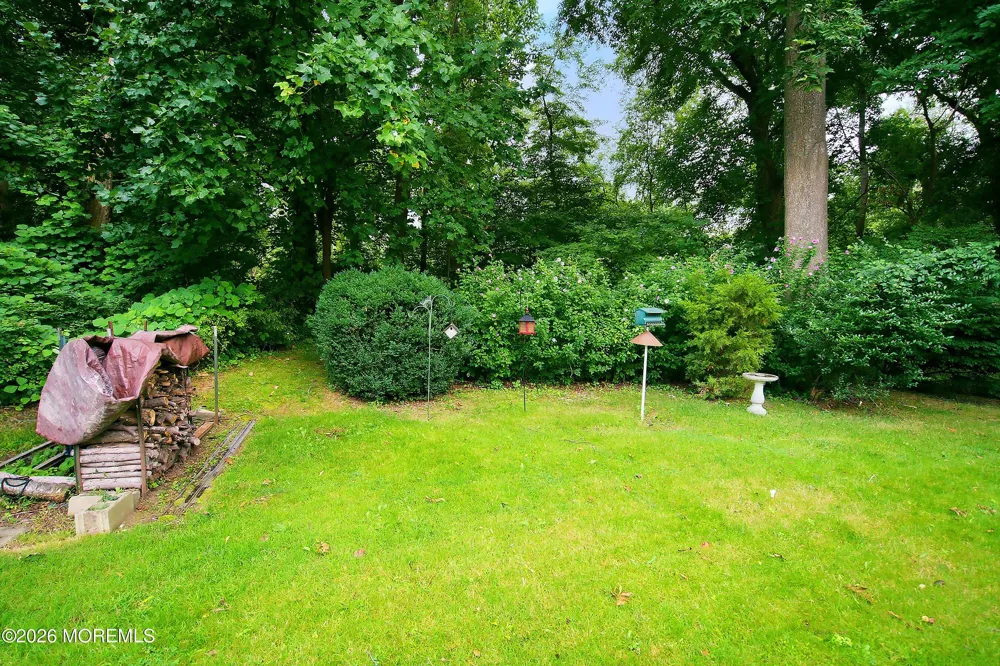 303 Florence Road Middletown, NJ 07748