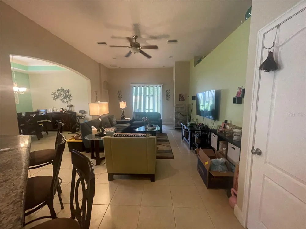 824 VINO VERDE CIRCLE Brandon, FL 33511