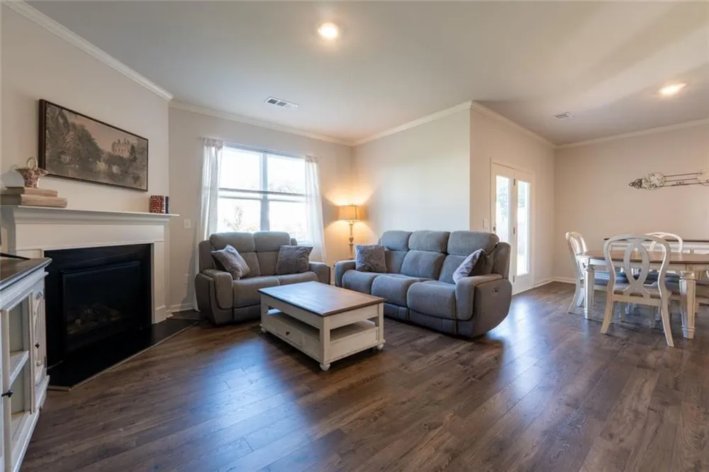 73 Valleywood Court Dawsonville, GA 30534