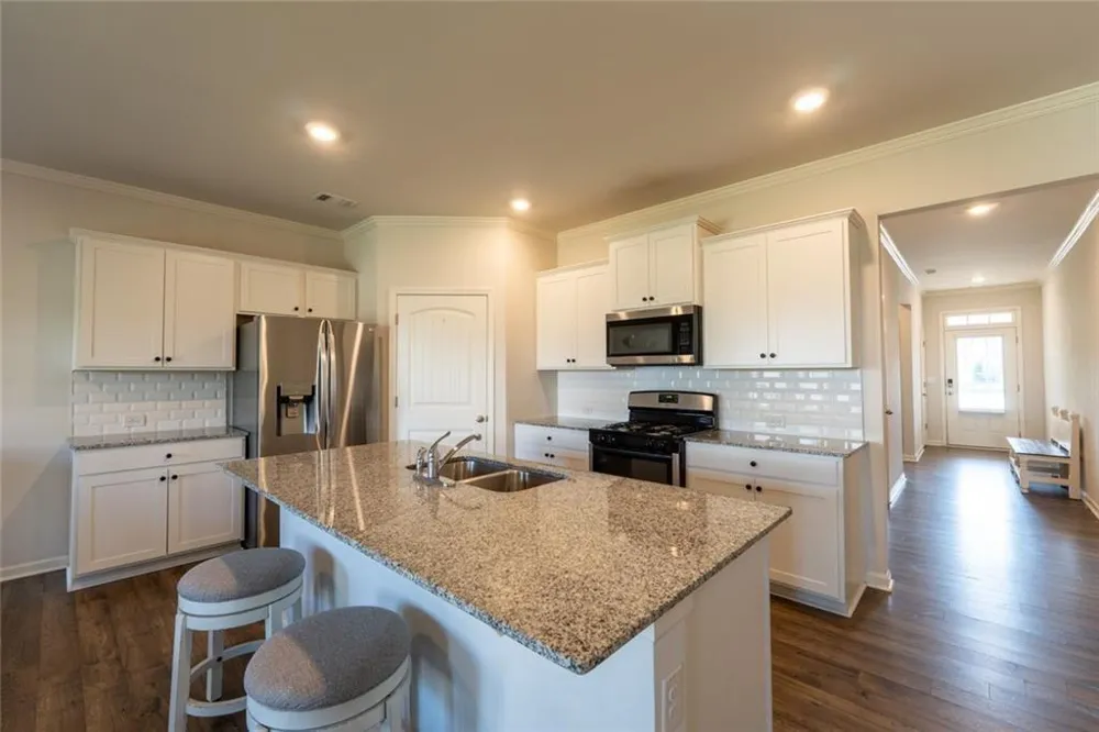 73 Valleywood Court Dawsonville, GA 30534