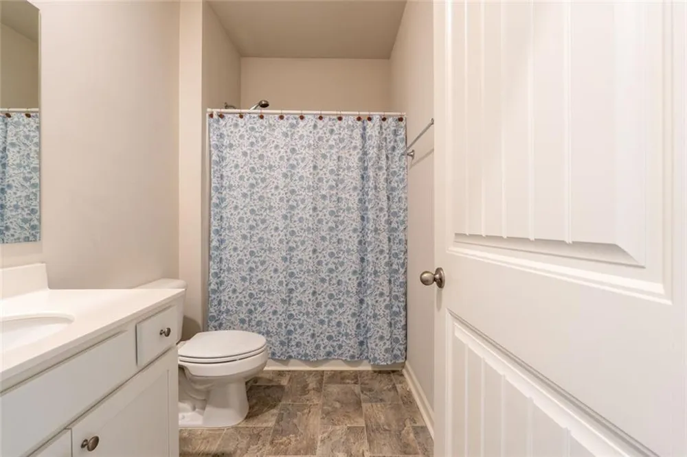 73 Valleywood Court Dawsonville, GA 30534