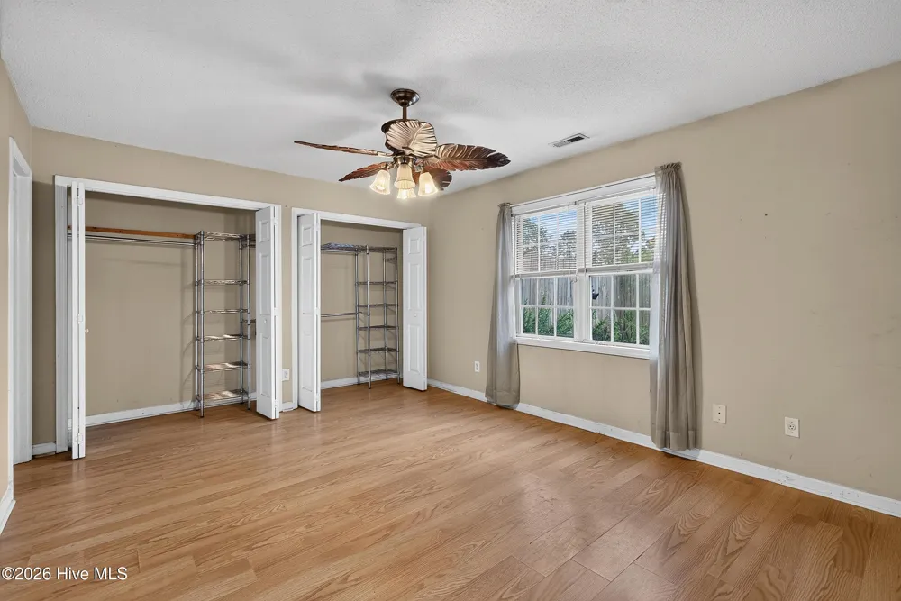 126 Charlton Road Hubert, NC 28539