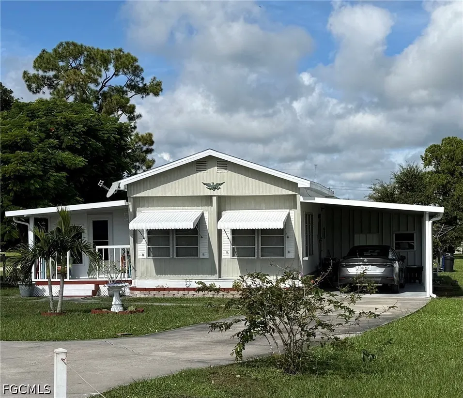 Flame Lane North Fort Myers, FL 33917