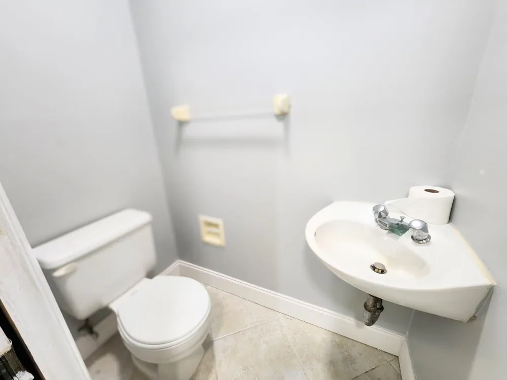 2015 OLEANDER BOULEVARD #D Fort Pierce, FL 34950