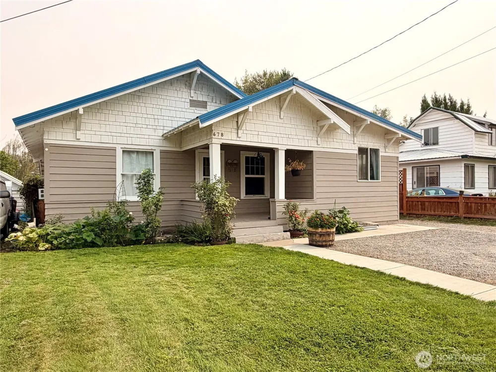 678 4th Avenue Okanogan, WA 98840
