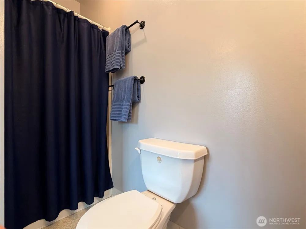 678 4th Avenue Okanogan, WA 98840
