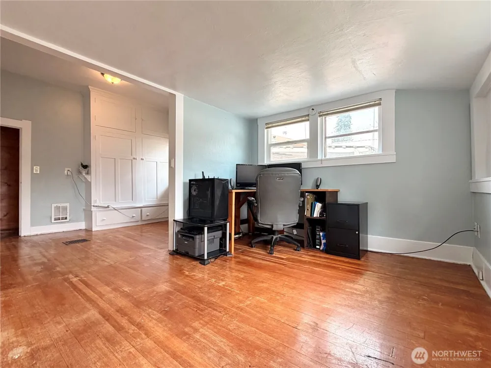 678 4th Avenue Okanogan, WA 98840