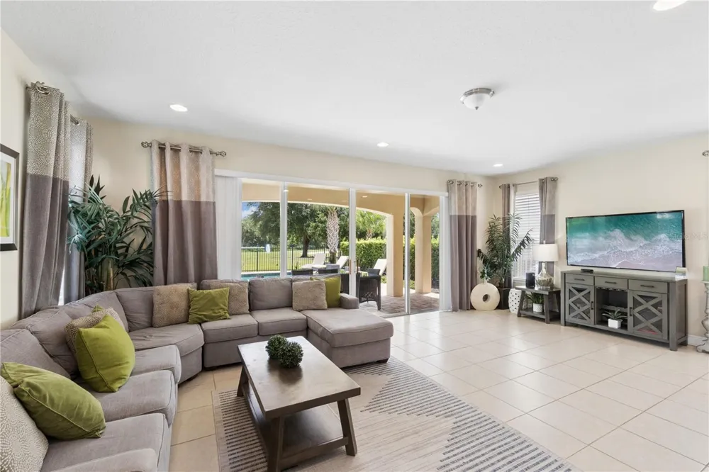 785 DESERT MOUNTAIN COURT Kissimmee, FL 34747