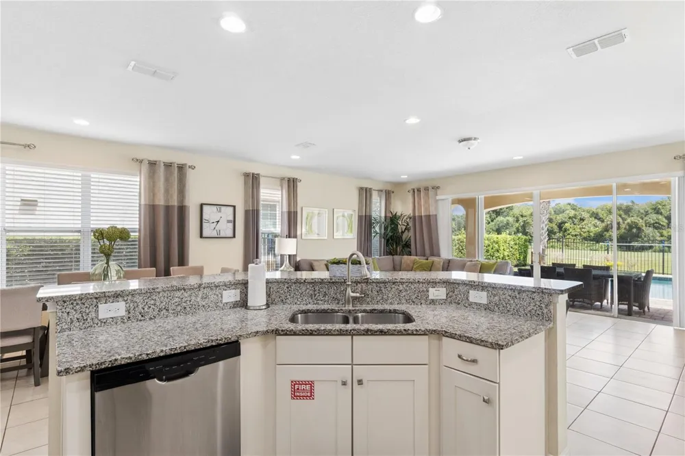 785 DESERT MOUNTAIN COURT Kissimmee, FL 34747
