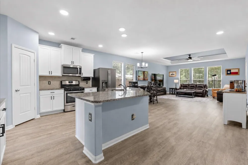 28619 Riverside Crest Lane Huffman, TX 77336