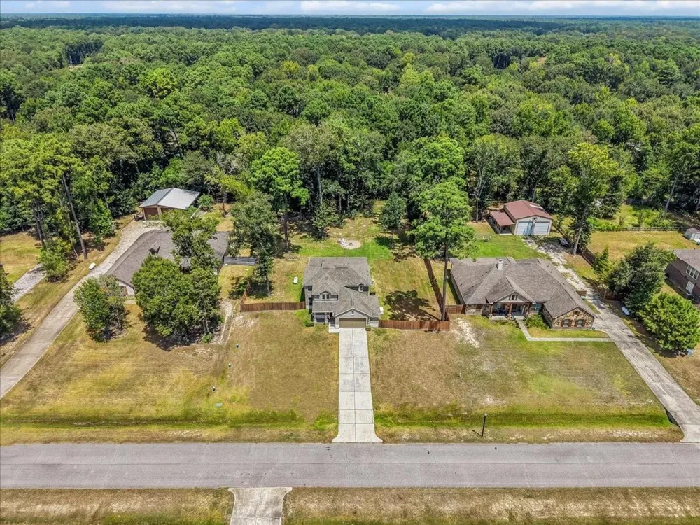 28619 Riverside Crest Lane Huffman, TX 77336