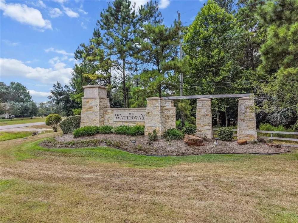 28619 Riverside Crest Lane Huffman, TX 77336